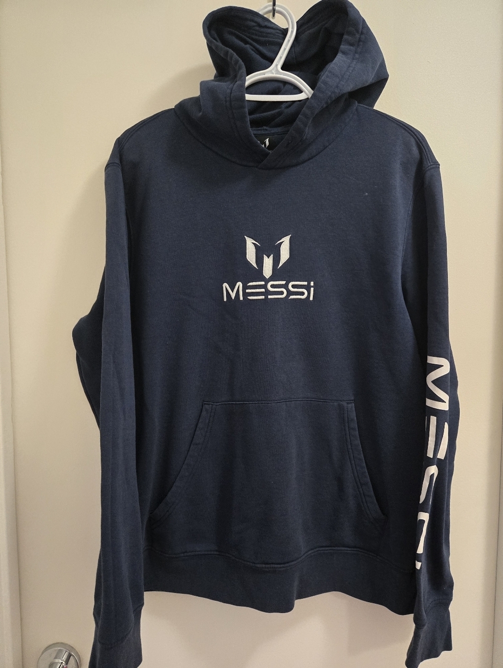 Mens Messi Hoodie (LARGE)